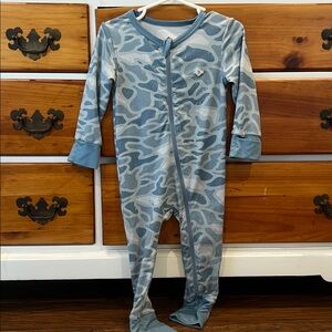 Burlebo like new Blue Camouflage Baby Onesie